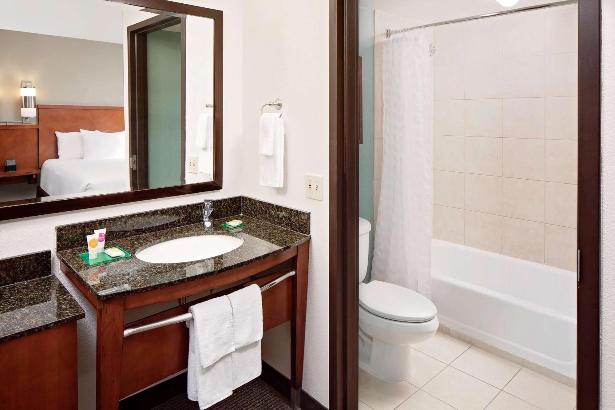 Hyatt Place Ontario/Rancho Cucamonga Zewnętrze zdjęcie